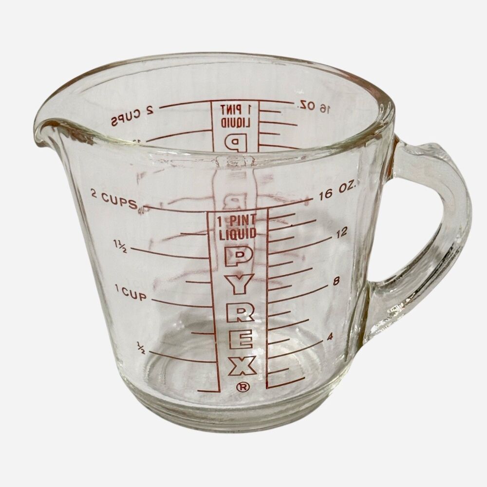 Vintage PYREX 516 Glass Measuring Cup Red Lettering Closed D-Handle 2 Cup/1 Pint